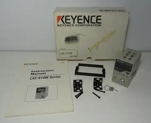 6426 MP Keyence LX2-V10W Digital Display Compact Laser Thrubeam Sensor.